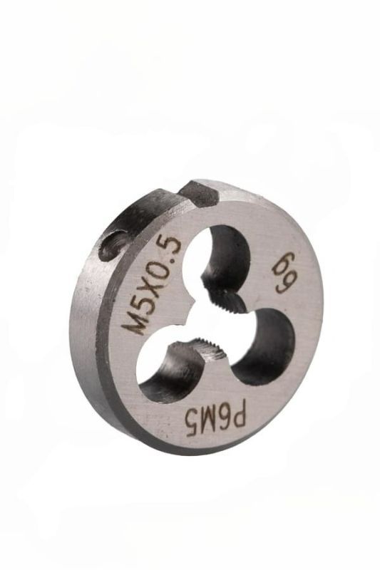 плашка М 8*0,75 Р6М5