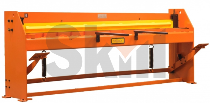 Гильотина ножная STALEX Q01-1.2x2500B
